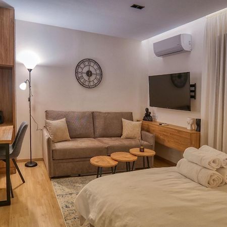 Harmony Center Luxury Apartment Komotini Exteriör bild