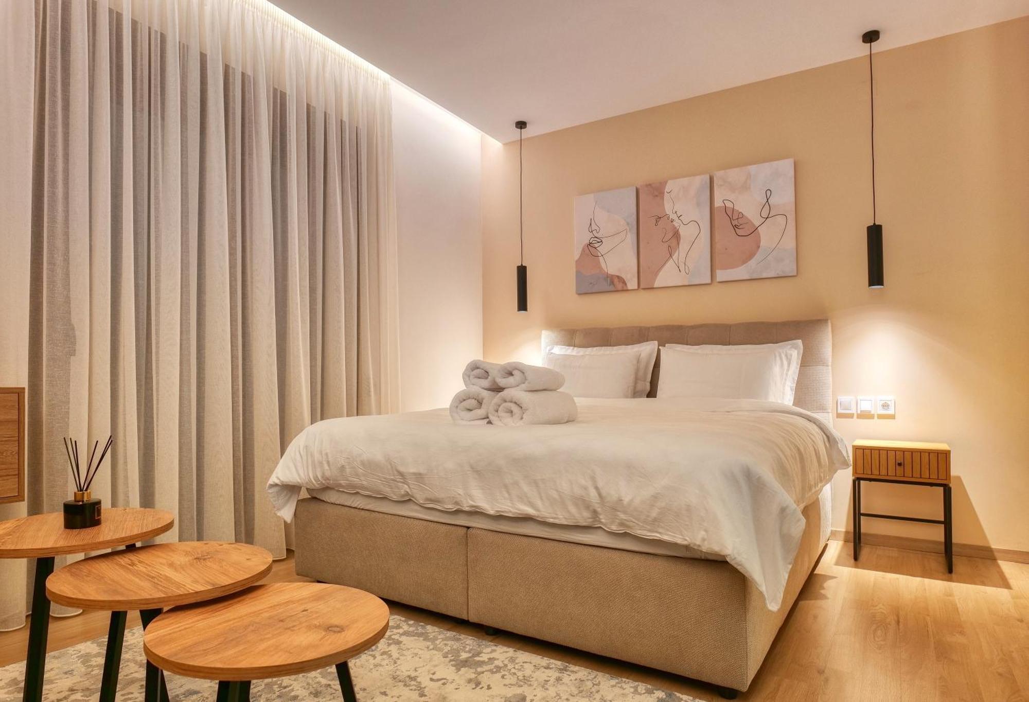Harmony Center Luxury Apartment Komotini Exteriör bild