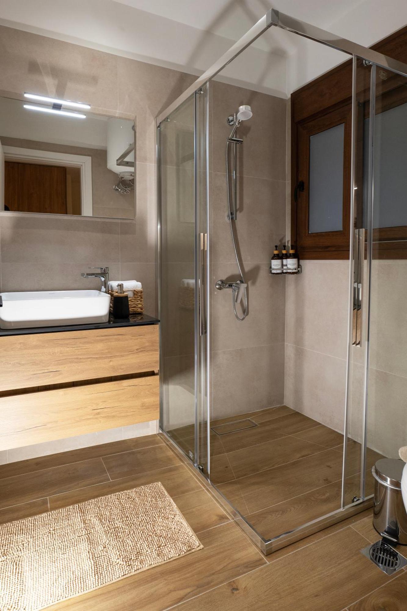 Harmony Center Luxury Apartment Komotini Exteriör bild